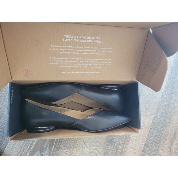 Naturalizer Women's Havana Slip On's Flats Black Leather size 8.5 Wide - Picture 6 of 7